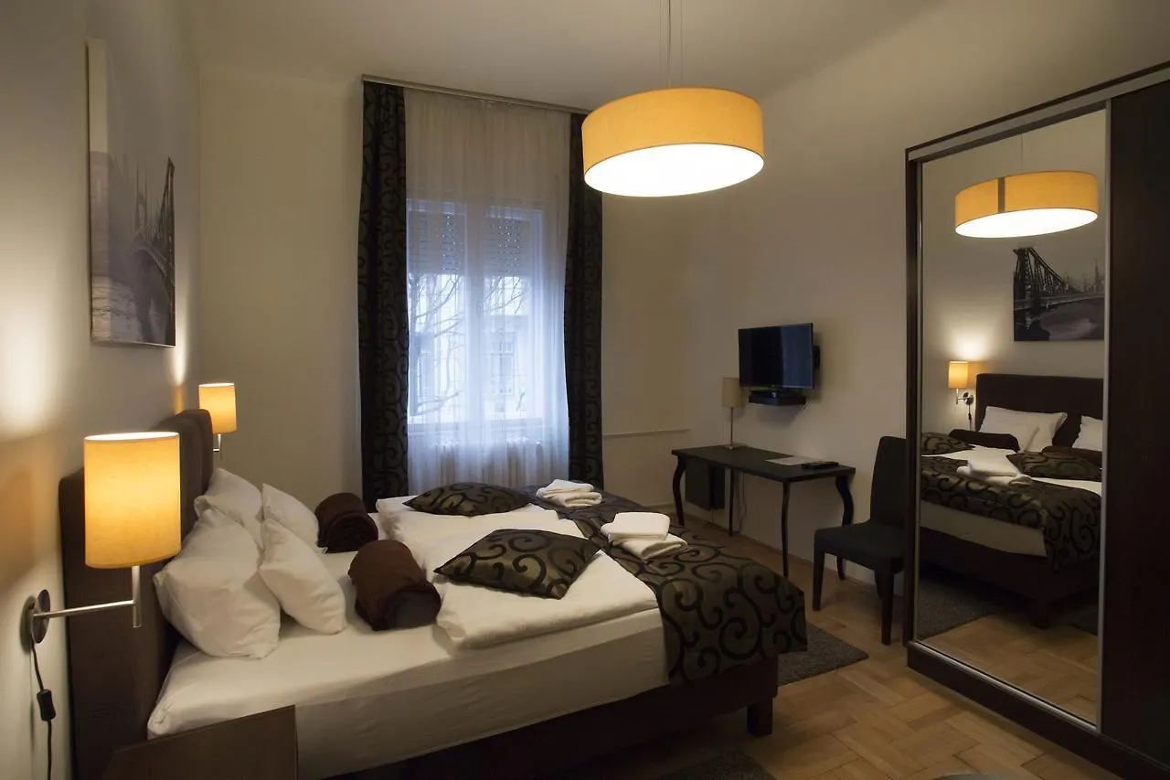 Opus Prime Apartment بودابست 0*,  المجر