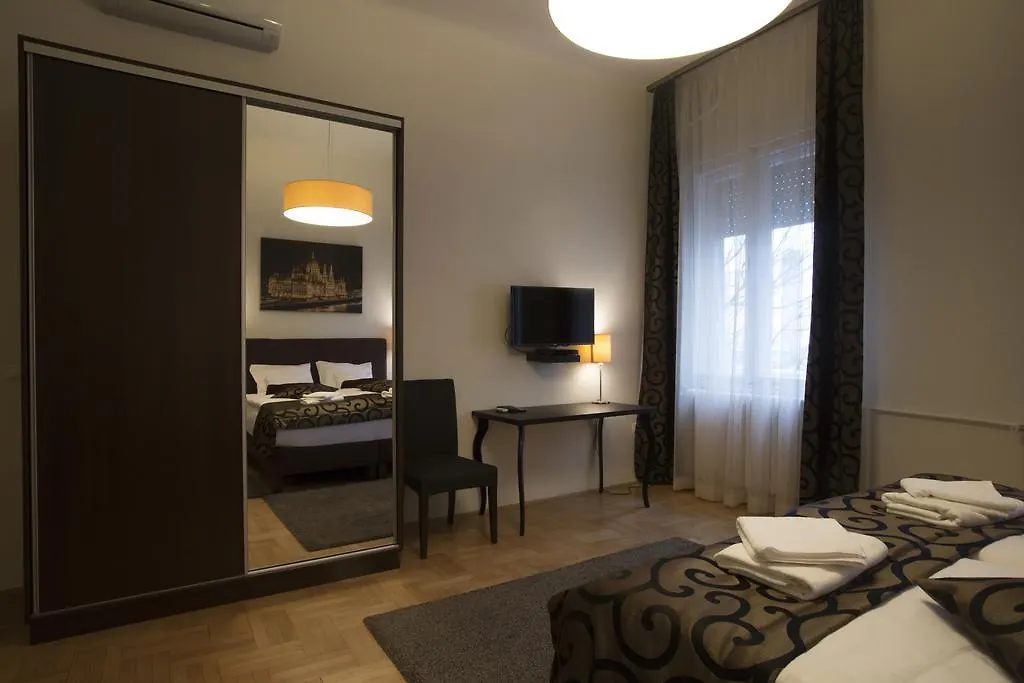 Opus Prime Apartment بودابست المجر