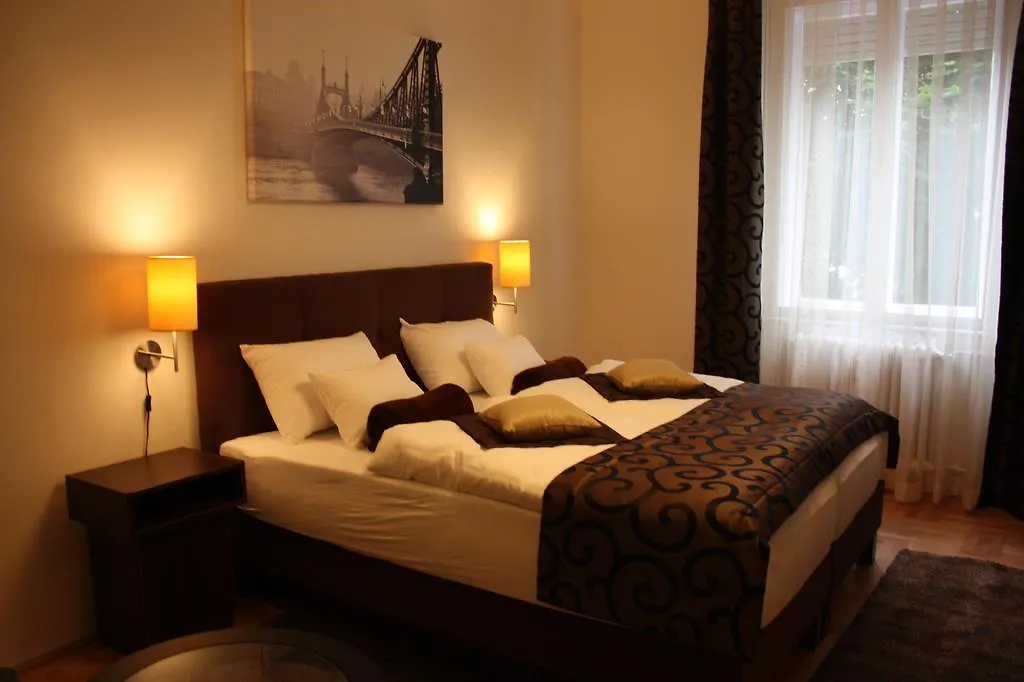 Opus Prime Apartment Budapest 0*,